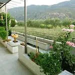 The Kitehouse